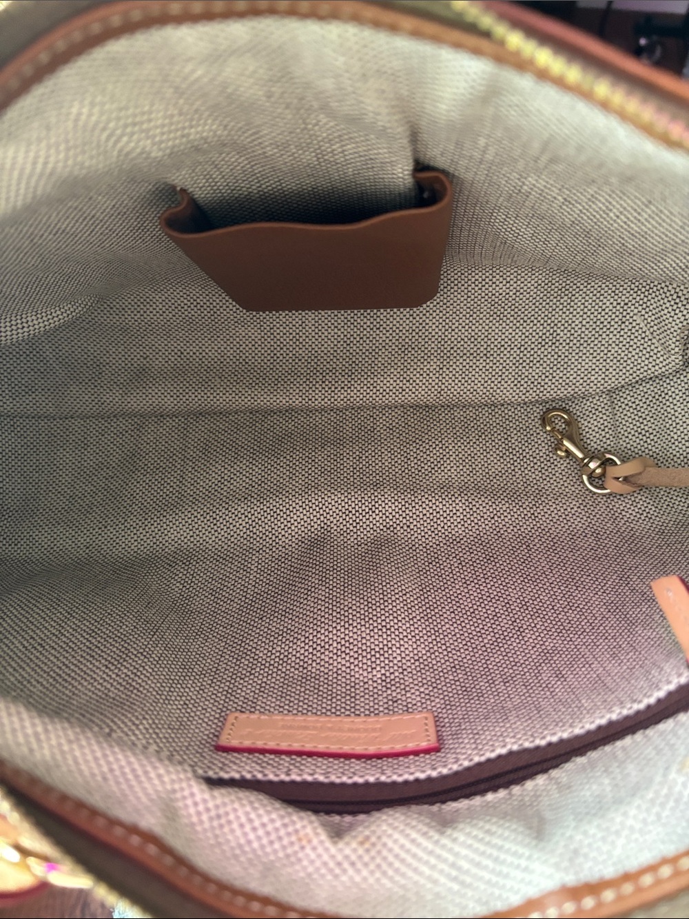 Dooney & Bourke Brown Pebbled Leather Shoulder Bag with Cream Trim - Picture 16 of 17